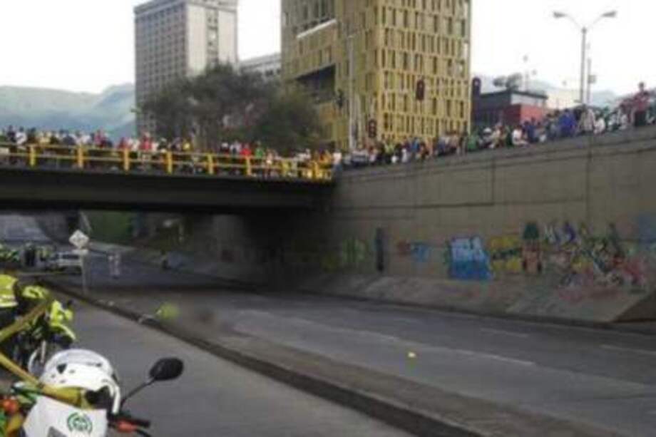 Policía muere en accidente de tránsito en el deprimido de La Alpujarra