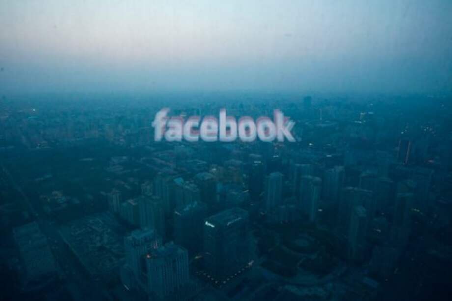 Facebook compró empresa de anuncios de Microsoft