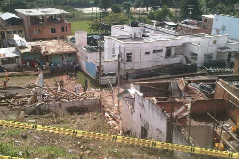 Ataque de las Farc en Suárez - Cauca, dejó 24 civiles y un policía heridos