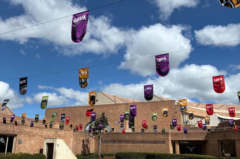 Esta edición de la Vuelta reunió a 66 proyectos editoriales en la Biblioteca Pública Virgilio Barco.