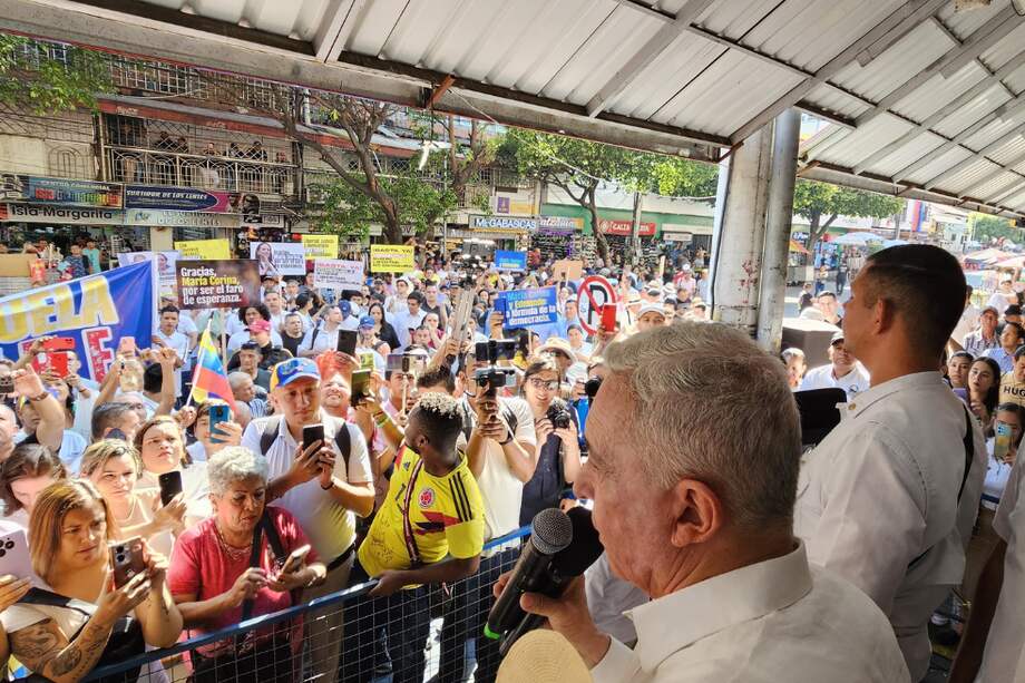El expresidente Álvaro Uribe durante un mitín político del Centro Democrático en Cúcuta.