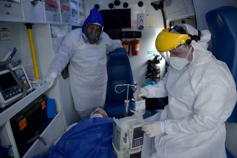 La capacidad de UCI de Medellín pasó de 332 a más de 1.000.