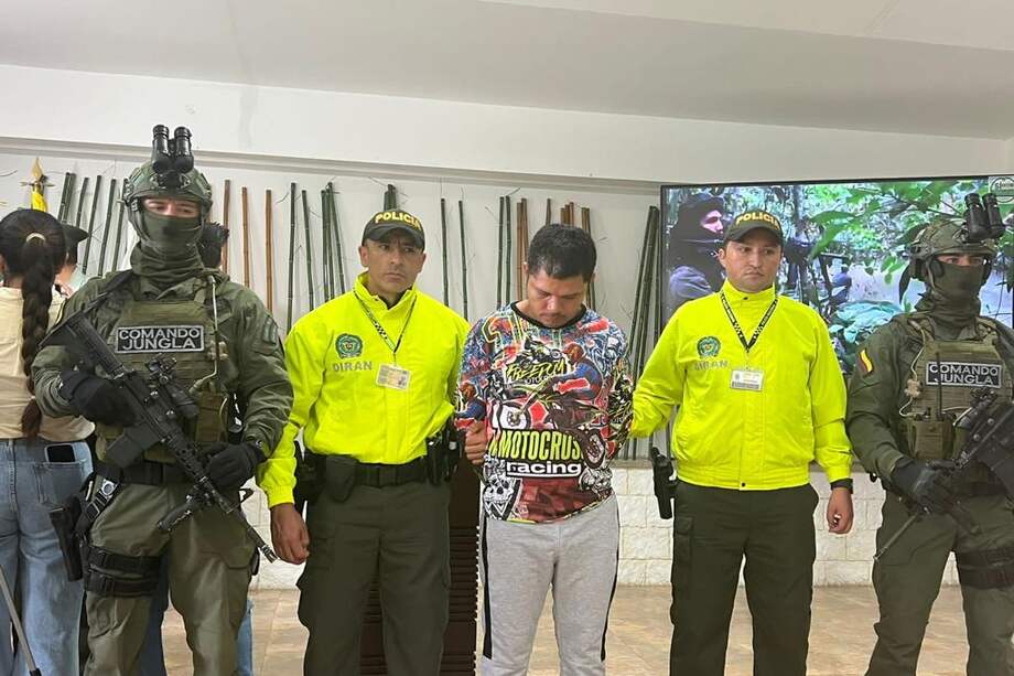 Alias Vallenato tiene siete órdenes de captura en su contra. Estuvo implicado en el atentado contra el gobernador del Meta en octubre de 2022.