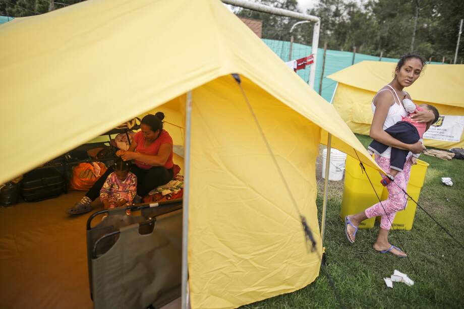 El apoyo a las mujeres migrantes en las comunidades de acogida ha disminuido.