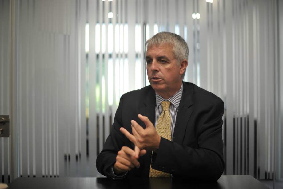 Mike Elliott, líder global de minería y metales de Ernst&Young, fue invitado al país por la Asociación Colombiana de Minería. / Gustavo Torrijos