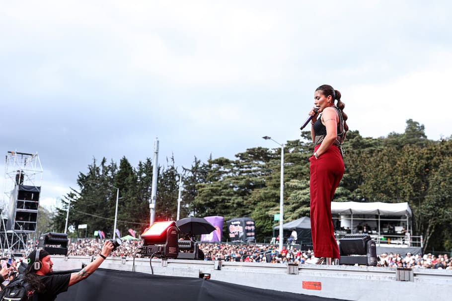 Karen Lizarazo en Vallenato al parque 2025