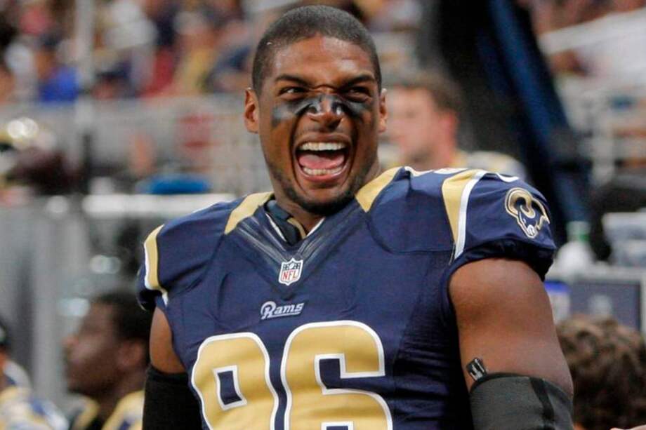 Primer jugador de la NFL que se declaró gay fue despedido de los Cowboys