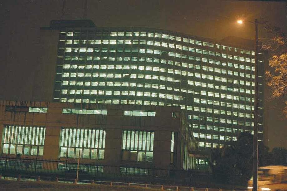 Desde la sede del Centro Administrativo Distrital, el Departamento del Servicio Civil es el cerebro del aparato burocrático capitalino. / Archivo