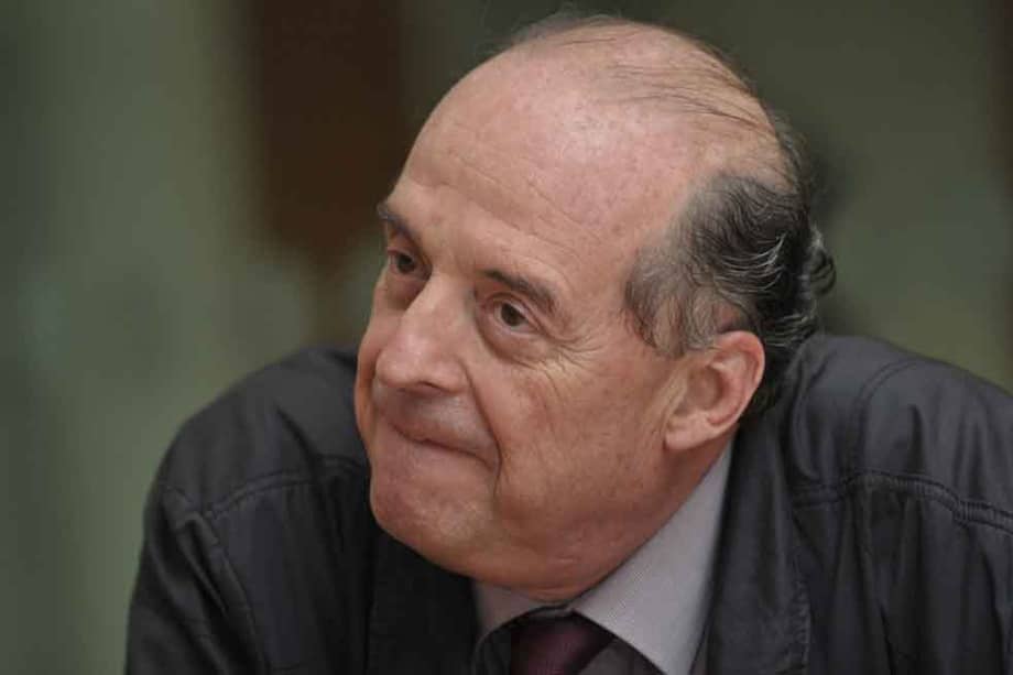 El exministro Álvaro Leyva.