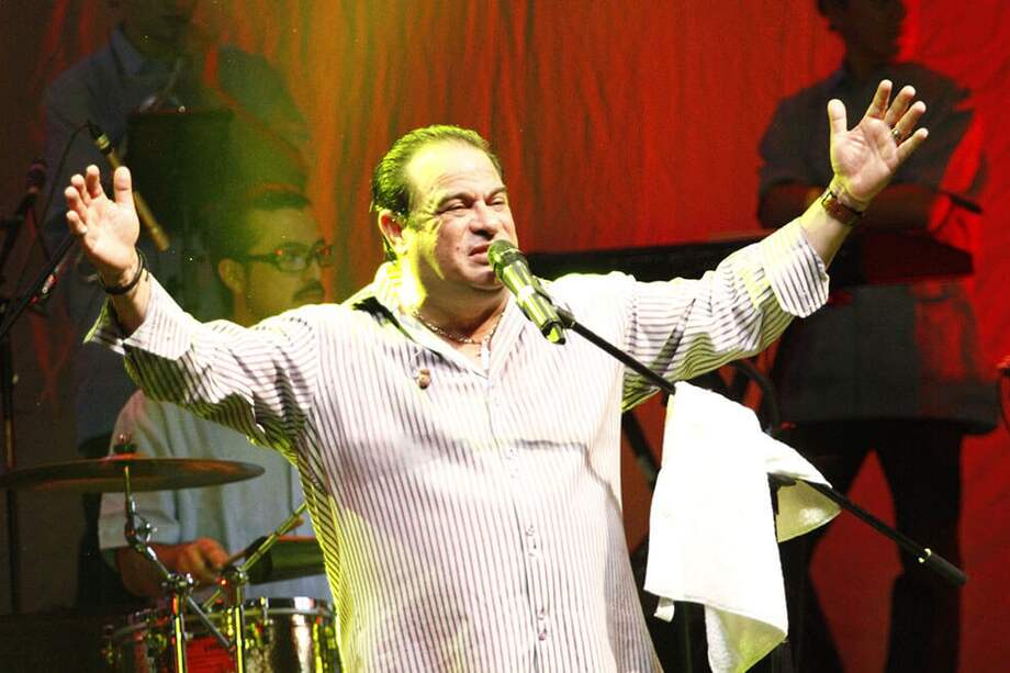 El cantante Tony Vega. / Tomada de Facebook.com/TonyVegaOnLine