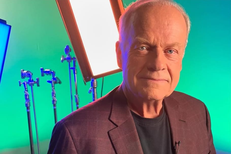 El nuevo bebé se convirtió en el cuarto hijo del también director estadounidense con la productora de cine Kayte Walsh, de 46 años.