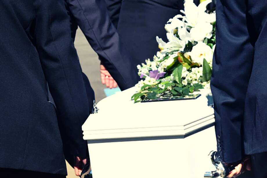 "Tras décadas de experiencia, solo flota en mi cabeza una pregunta, como fatigoso globo: ¿quién me cargará a mí?"