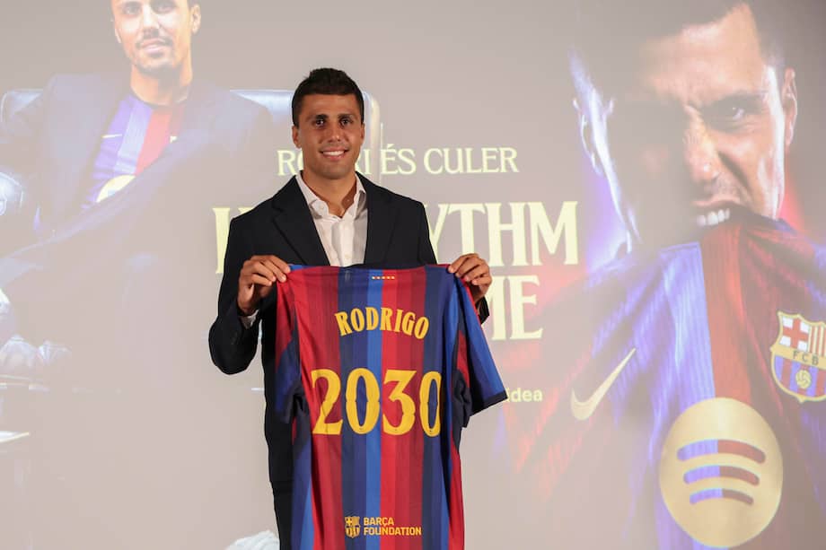 Rodri en su presentación con Barcelona.