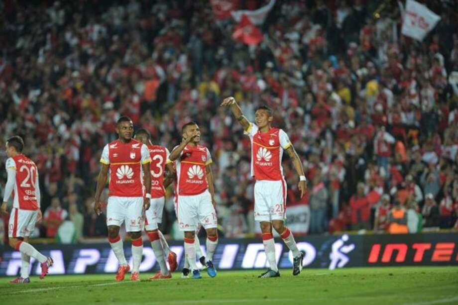 Santa Fe goleó a Jaguares y quedó muy cerca de la clasificación