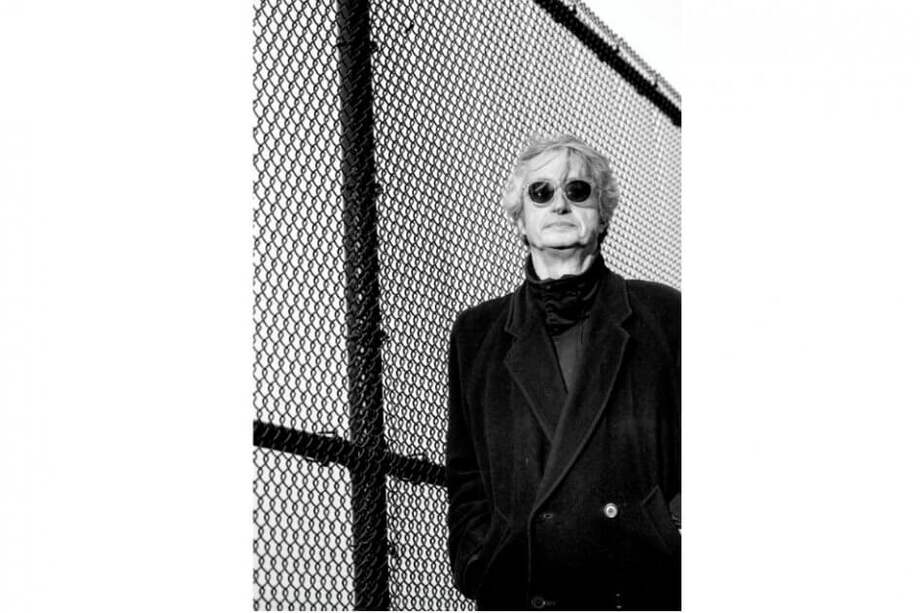 Luis Ospina fundó el grupo Caliwood, en el que hizo cine junto a Carlos Mayolo y Andrés Caicedo.