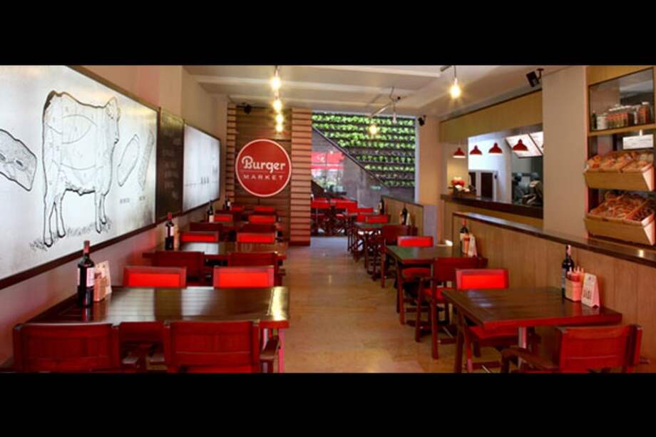 Burger Market se puso a tono con el día de la mujer