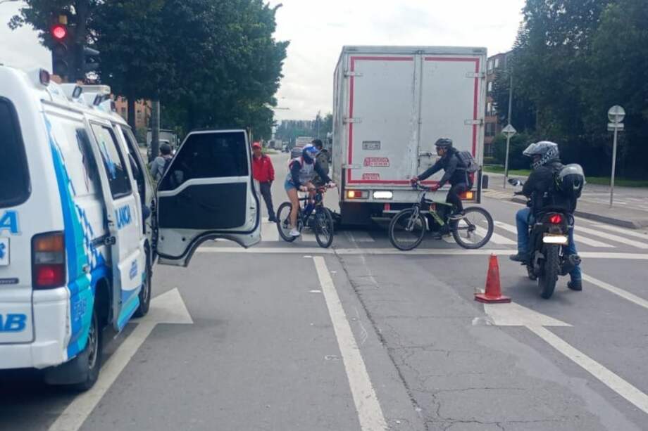 Accidente en la avenida Ciudad de Cali.