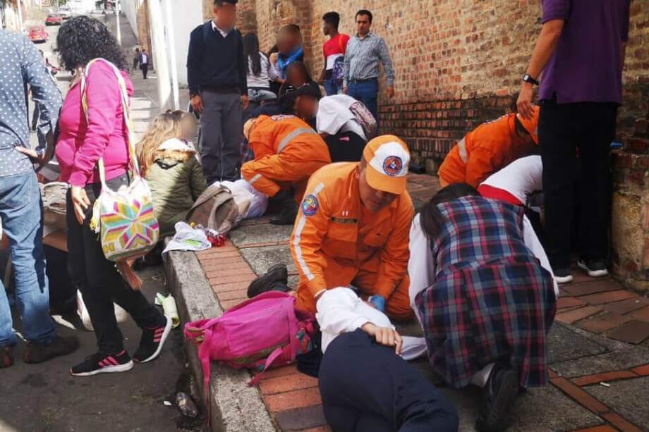 Las menores se desmayaron al salir del colegio producto de los gases lacrimógenos. / Archivo particular.