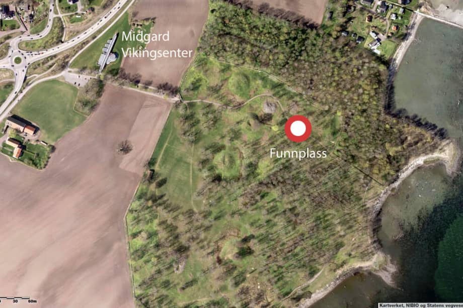 Los restos fueron hallados con la ayuda de un radar de penetración en el suelo, dentro de un túmulo en un parque del condado de Vestfold. / Vestfold Fylkeskommune / NTB scanpix / AFP