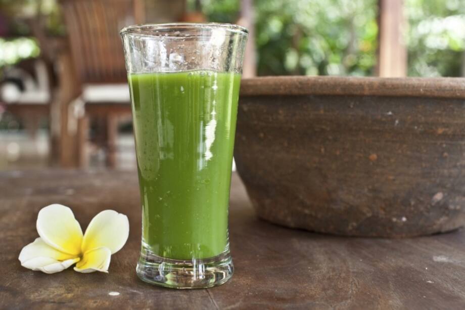 Batido de aguacate para combatir la caída del pelo