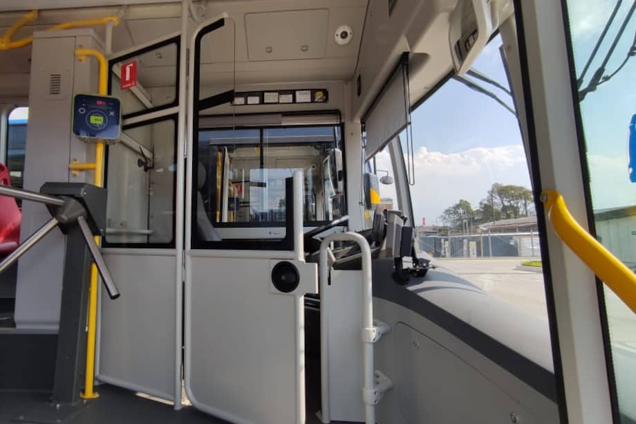 Con las 10 rutas alimentadoras se espera beneficiar a más de 56.000 usuarios diarios en la localidad.