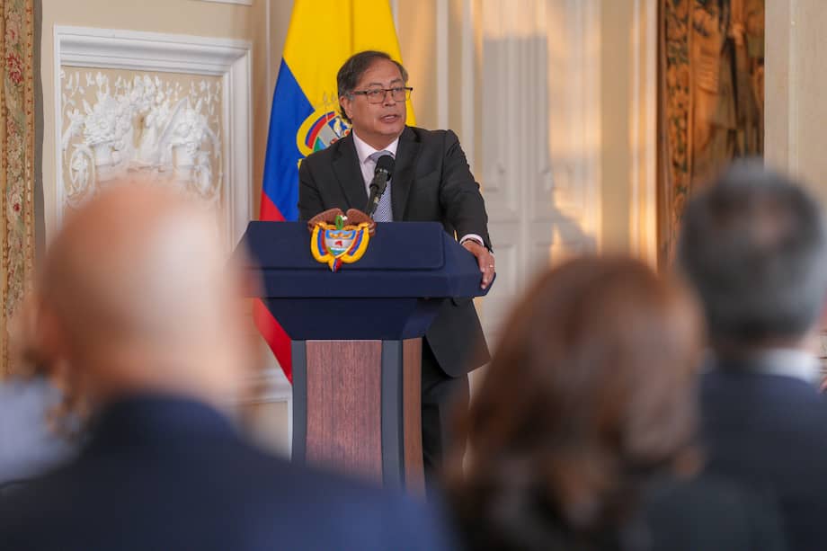 El presidente Petro reiteró su intención de reformar la justicia en la posesión de Gerardo Barbosa como magistrado de la Corte Suprema este 13 de diciembre.