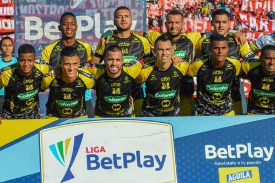 Así formó Alianza Petrolera para su duelo contra América de Cali.