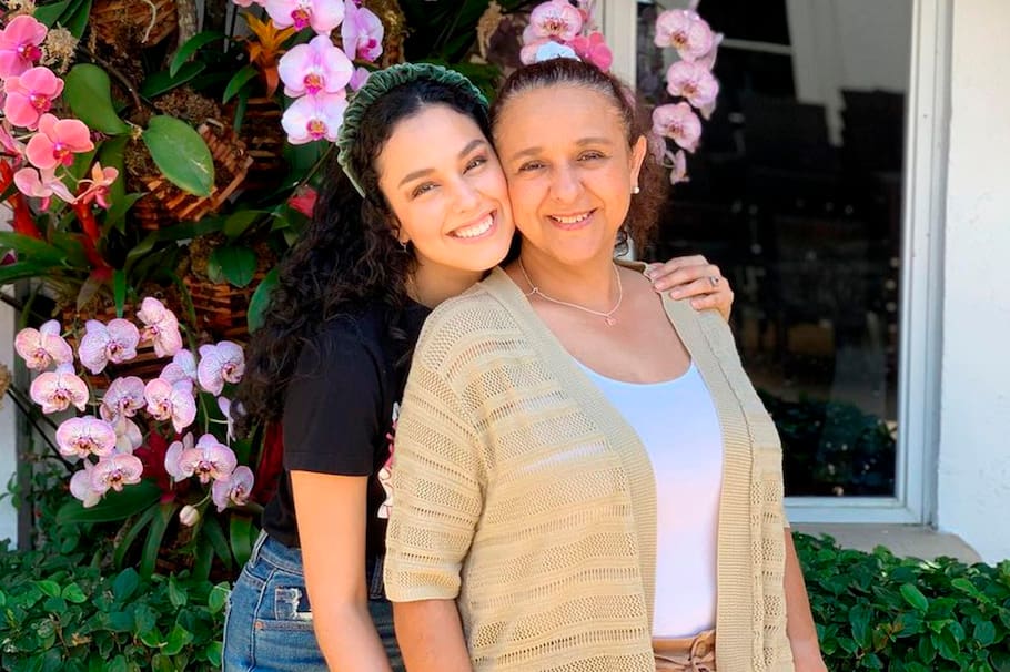 Ana María Estupiñán, de Rigo, denuncia que su madre peligró por imprudencia