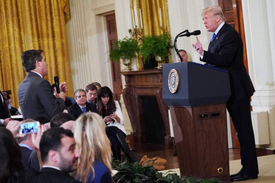 Esta es la conferencia de prensa, 7 de noviembre, en que Trump y Jim Acosta se enfrentan. / AFP