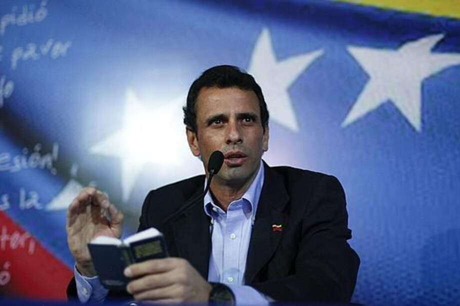 Capriles prevé "una nueva devaluación disfrazada" en Venezuela