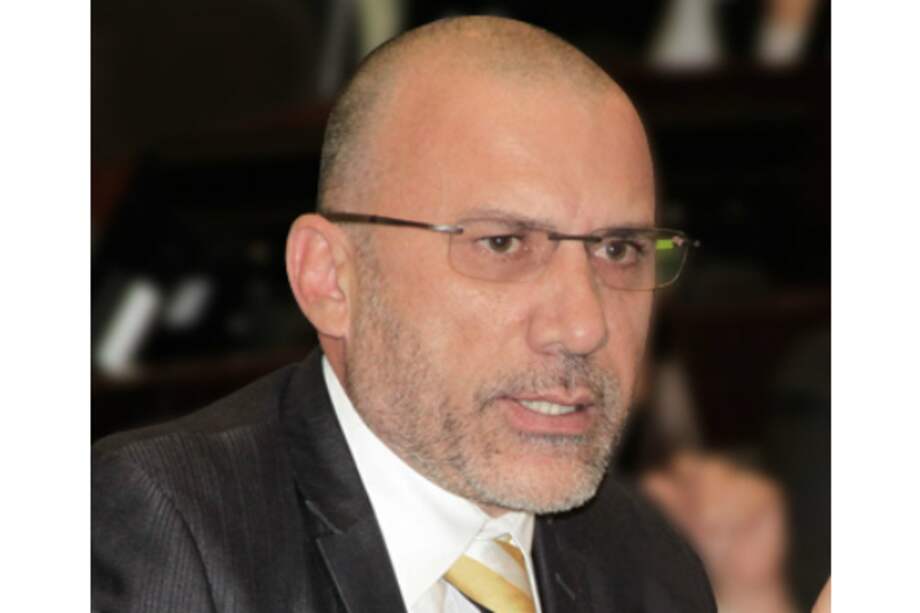 "Nunca le ofrecí a Martín Santos ser candidato de La U al Concejo de Bogotá": Roy Barreras