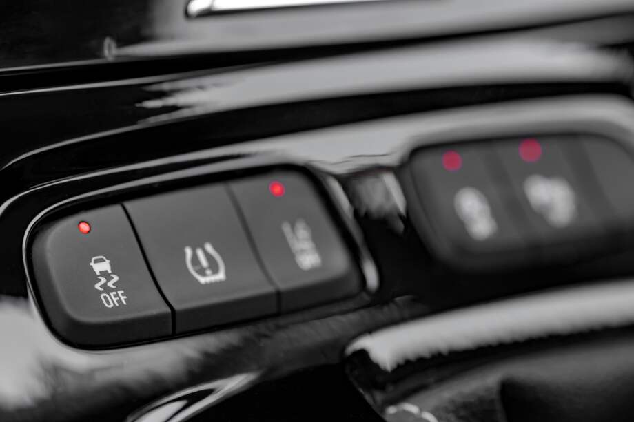 En video: ¿Qué es el control de estabilidad o ESC?