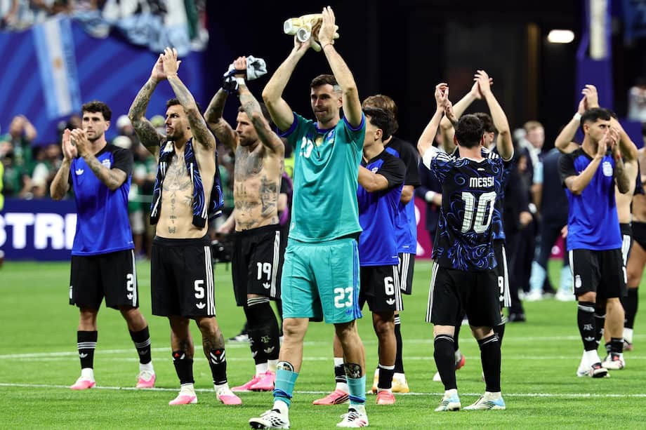 Jugadores de la selección de Argentina celebrando.