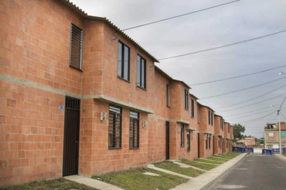 Fondo Nacional del Ahorro impulsa más de 6.000 vivienda nuevas en el país