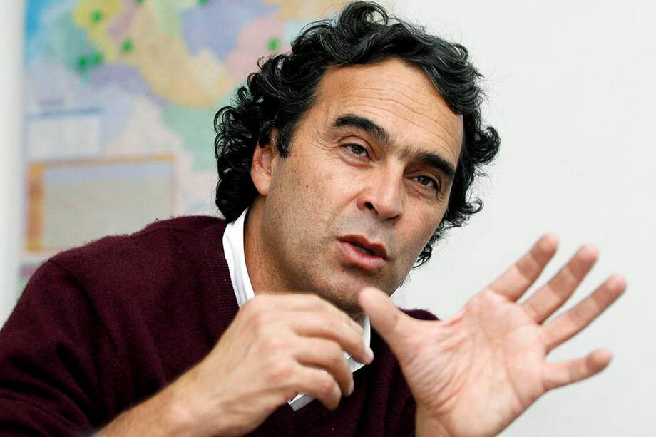 La Procuraduría le abrió pliego de cargos al gobernador de Antioquia, Sergio Fajardo Valderrama. /Reuters