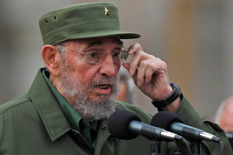 Fidel Castro dice que Corea del Norte le suministró armas en los 80