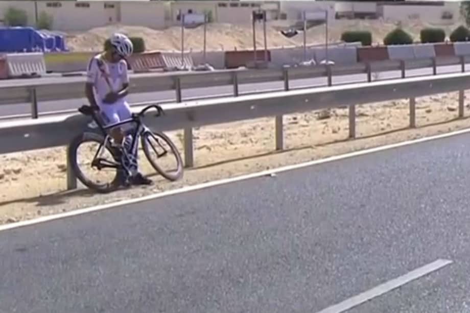 Fernando Gaviria quedó fuera de la carrera de ruta del Mundial de Ciclismo.