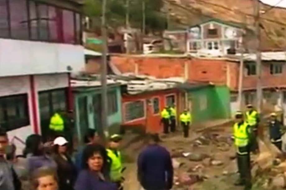 Decenas de viviendas resultaron afectadas por avalancha en Soacha