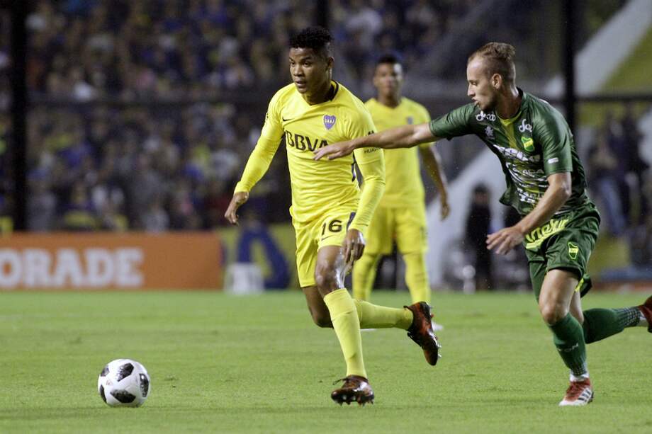 El volante podría perderse tres encuentros con su club / ALBERTO RAGGIO / AFP