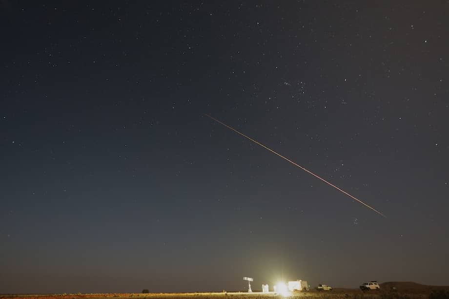 Imagen de refencia - El meteorito explotó sobre las 2:00 de la tarde y generó un estruendo que se escuchó en varios estados.