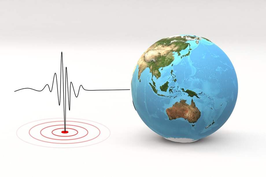 Una alerta de tsunami se levanta en Japón, luego de que un sismo de 6,9 sacudiera la costa sur del país, a 16 kilómetros al este de la ciudad de Miyazaki.