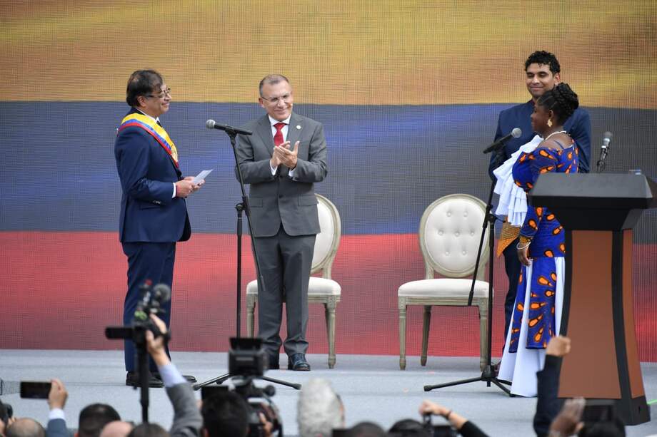 Roy Barreras fue el encargado de dar las palabras primeras de la posesión.