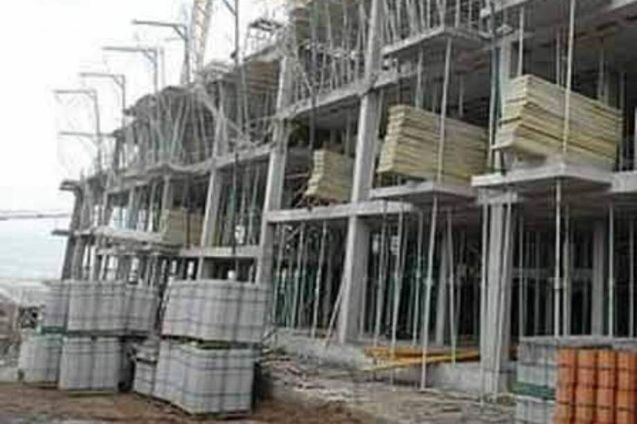 Área aprobada para construcción cayó 17,8% en 2012, reveló el Dane