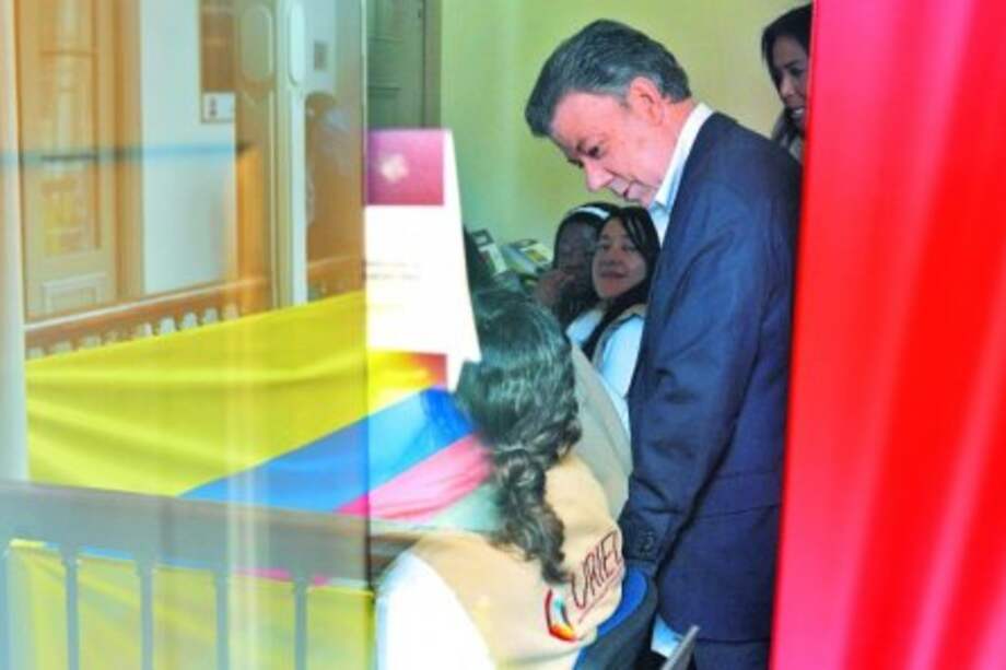 ¿Se aplazó reforma para la paz porque la unidad nacional no está tan unida?