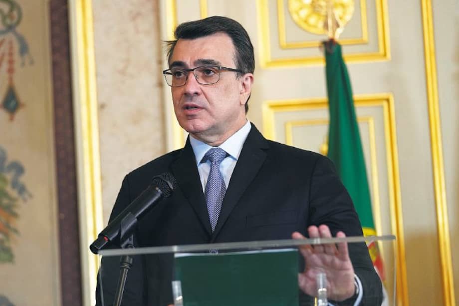 El ministro de Relaciones Exteriores, Carlos França, estuvo en la ceremonia de posesión de Gustavo Petro. / AP