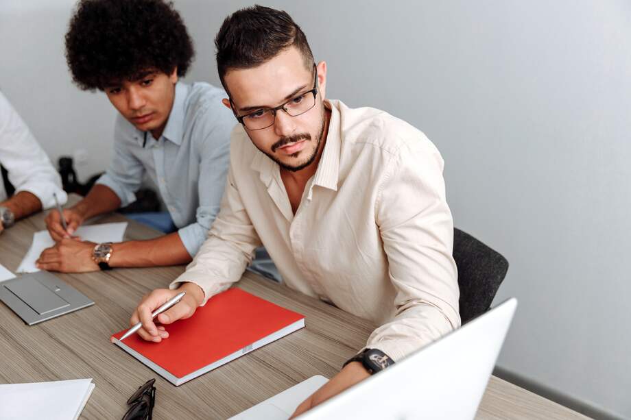 Una de las causas para que su emprendimiento muera es casarse con la creencia de "pensar que su solución es única e irrepetible".