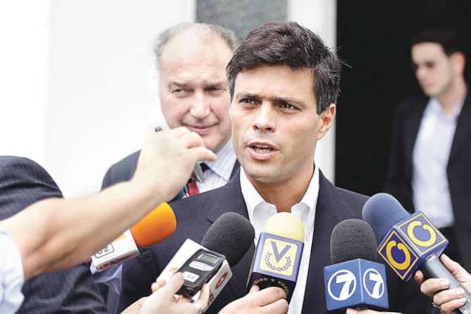 Harvard premia a su exalumno y opositor venezolano Leopoldo López