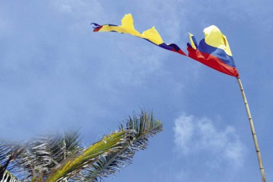 Plantean salidas por ley a la crisis de San Andrés