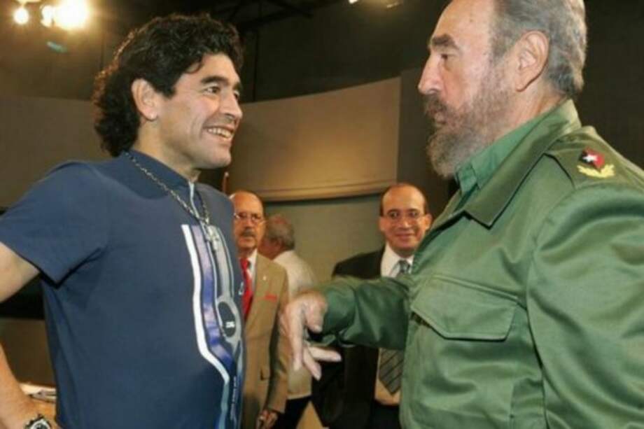 Diego Maradona visita a Fidel Castro. Foto: EFE