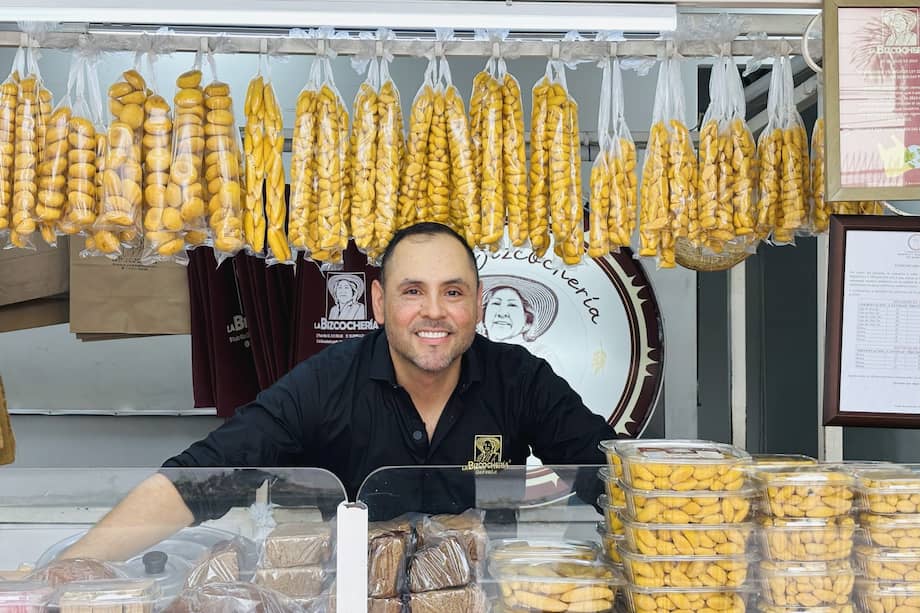 Ronald Moreno es arquitecto especialista en diseño de interiores. También chef internacional.